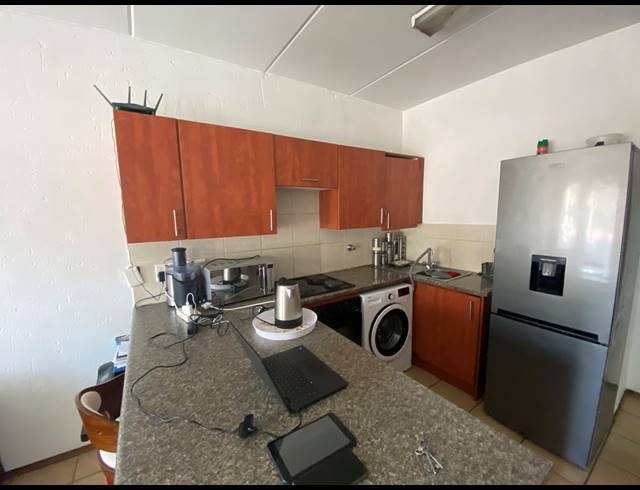 2 BEDROOM SECTIONAL TITLE FOR SALE IN COMET